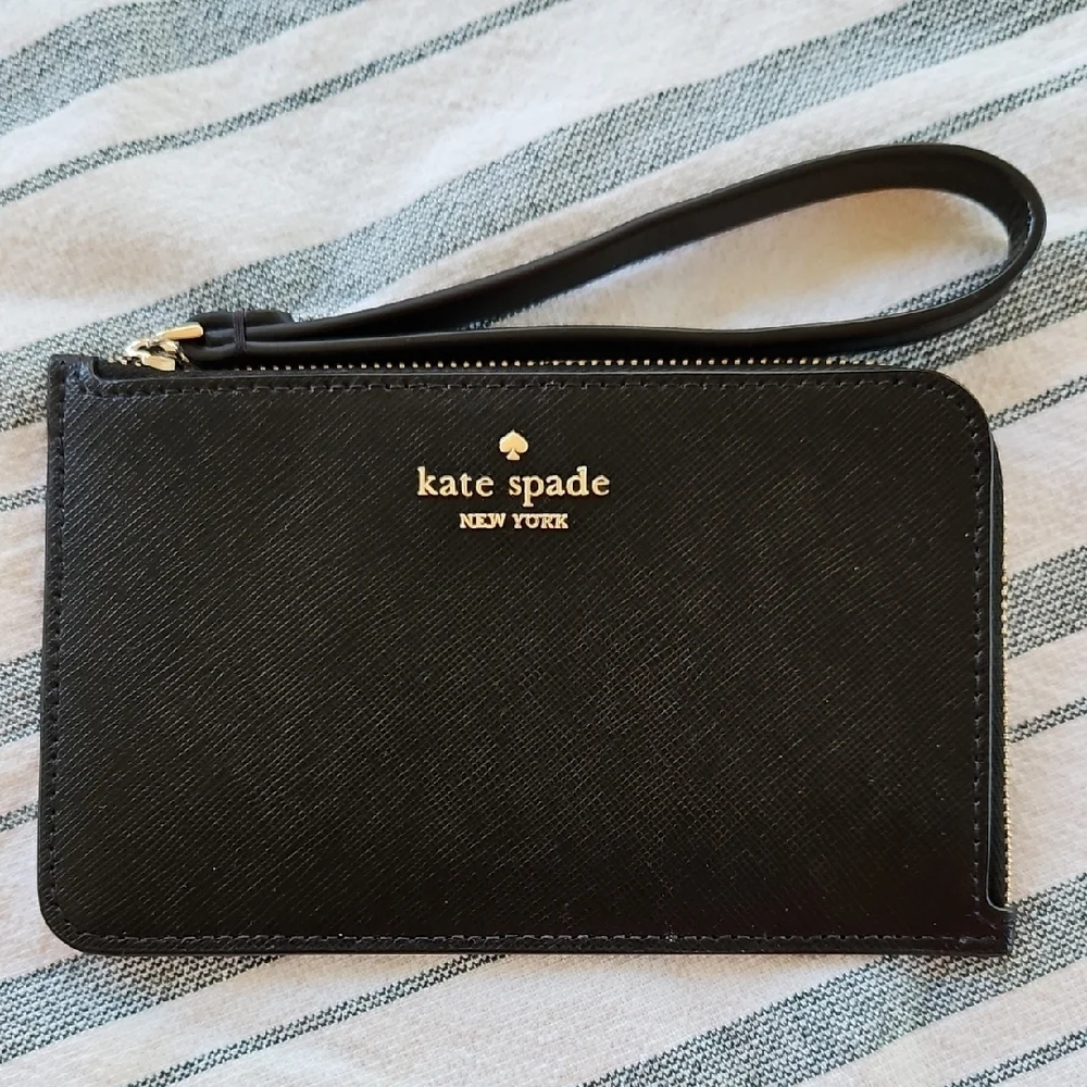 Kate Spade Wristlet and Crème de la Crème Mug. - Picture 7 of 11